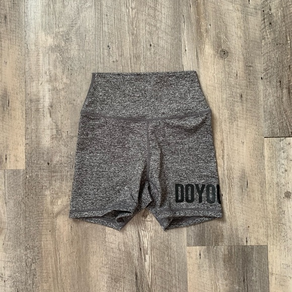 DYE Grey Biker Shorts - Picture 1 of 2